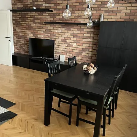 Stefanik * 포프라트