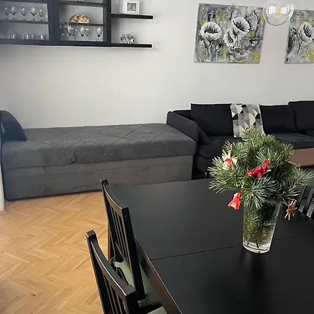 Stefanik * 포프라트